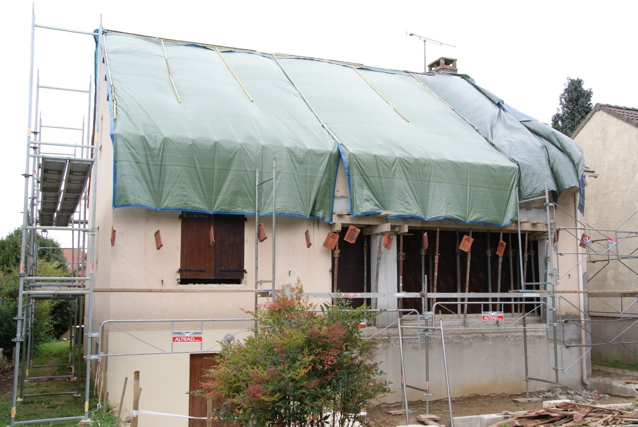 Bâchage et étaiement de chantier